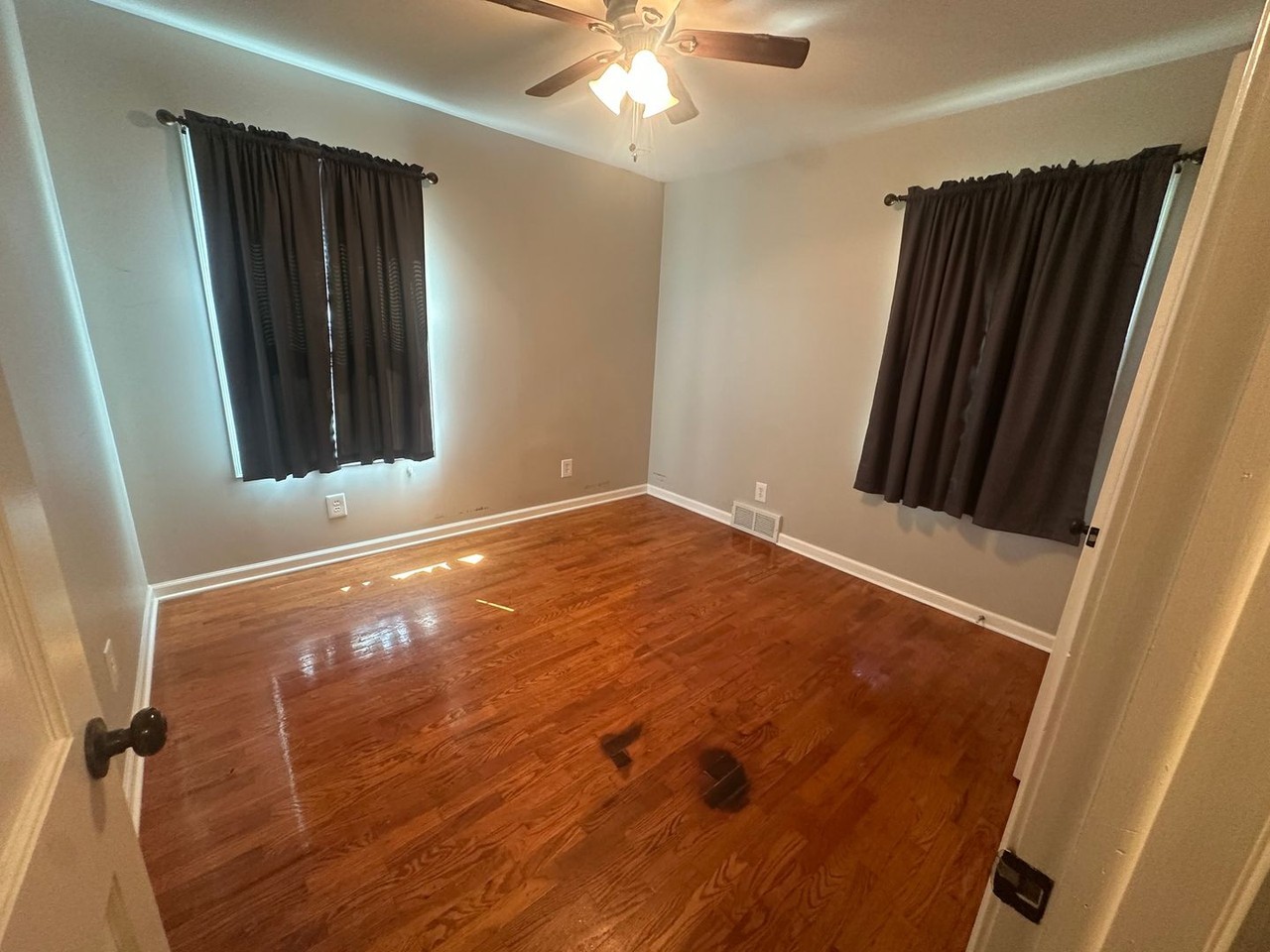 1821 Sw Moundview Dr - Photo 4 of 9