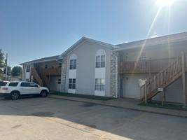 featured image of 350 W Aldrich Rd
