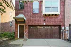 featured image of 1441 Fox Run Dr