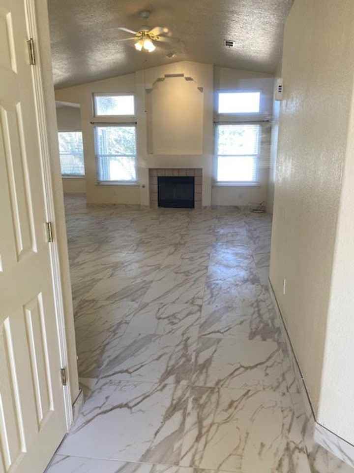815 Glacier Bay St Se - Photo 3 of 13