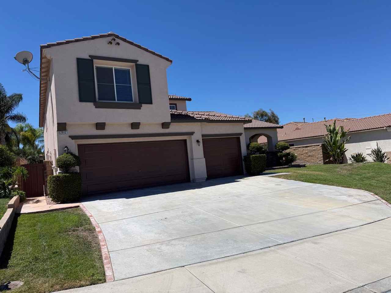 29121 Shadow Hills St - Photo 2 of 19