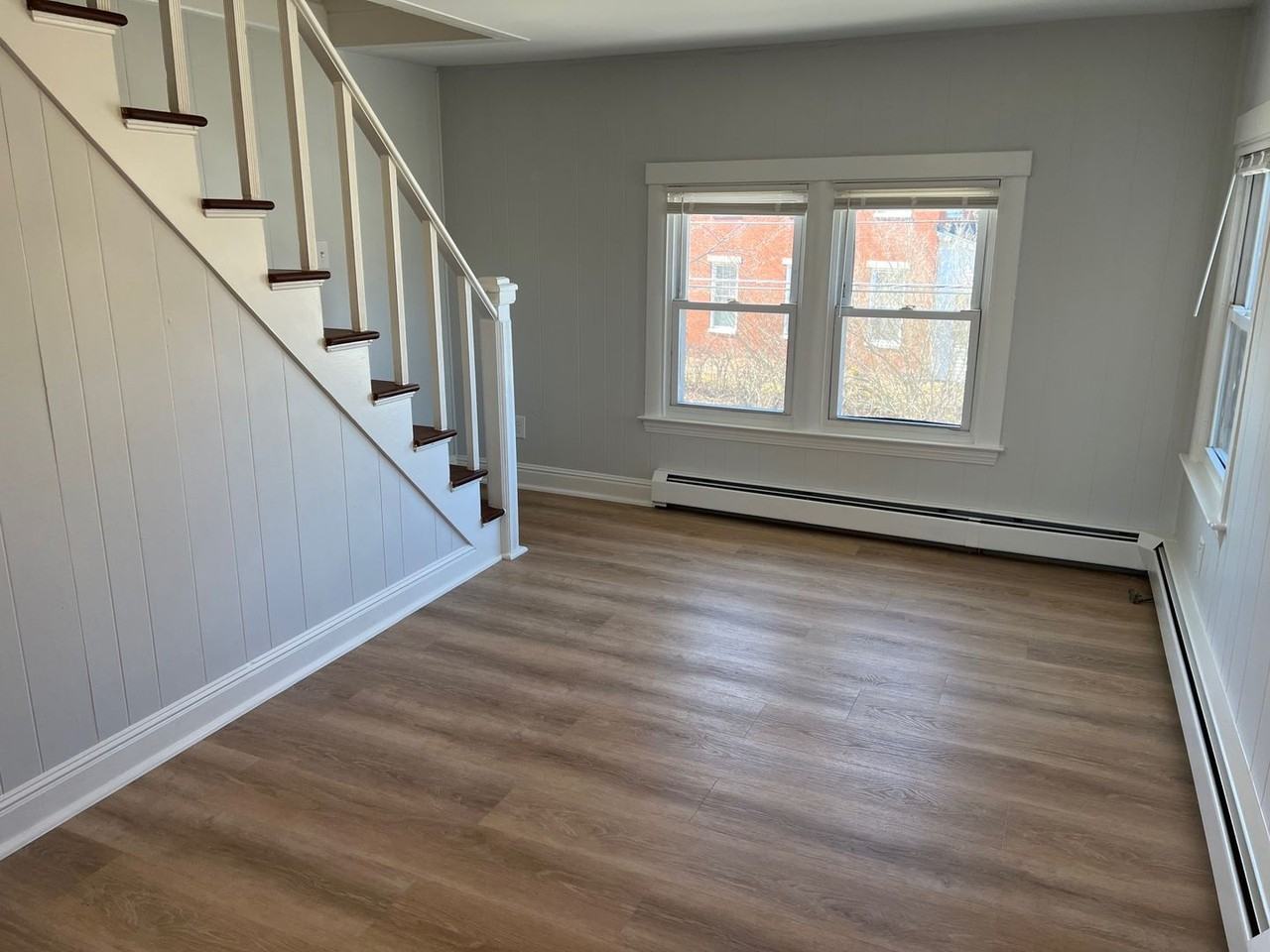 41 Elm St - Photo 5 of 12