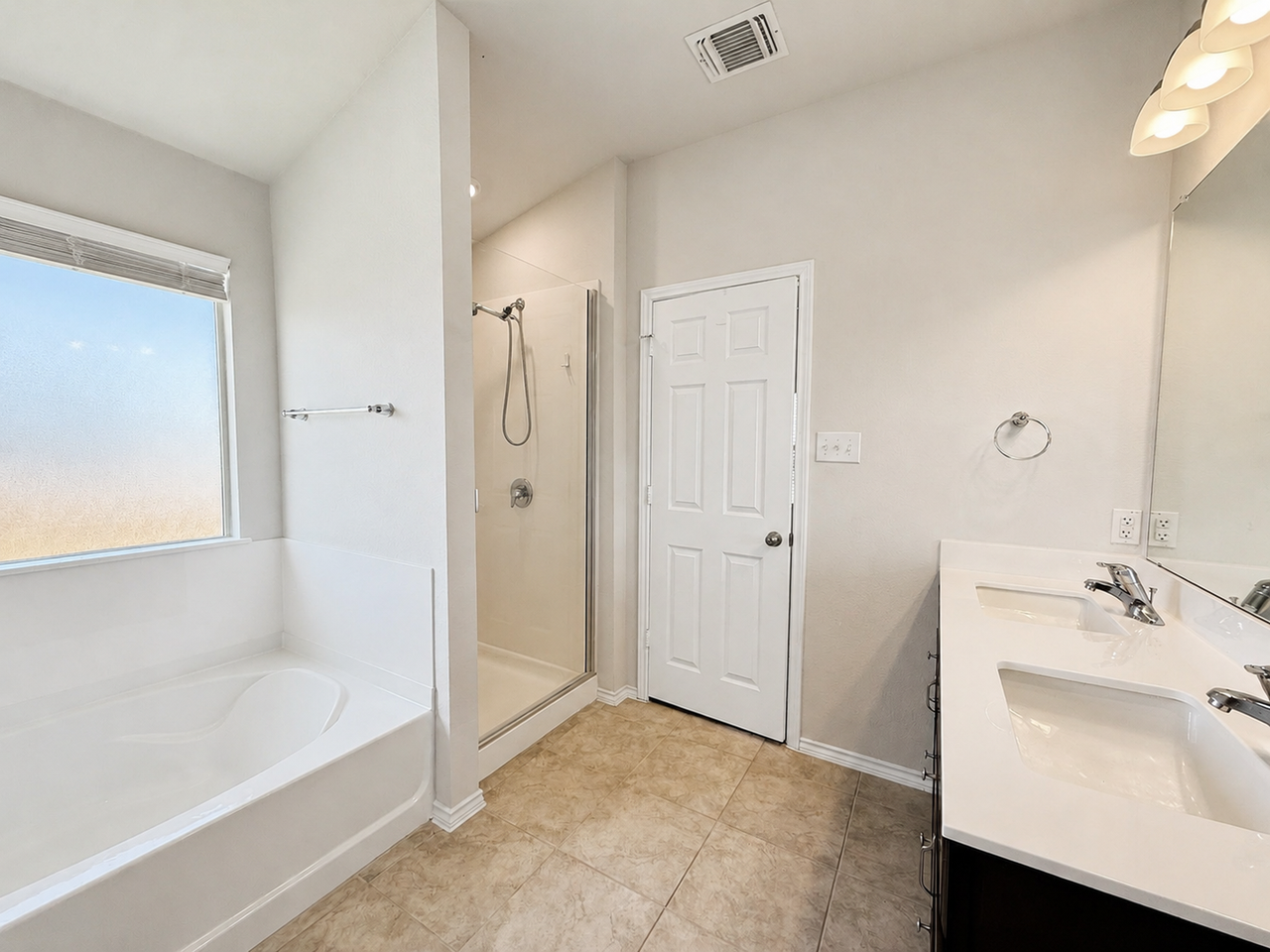 2530 Cortona St - Photo 6 of 16