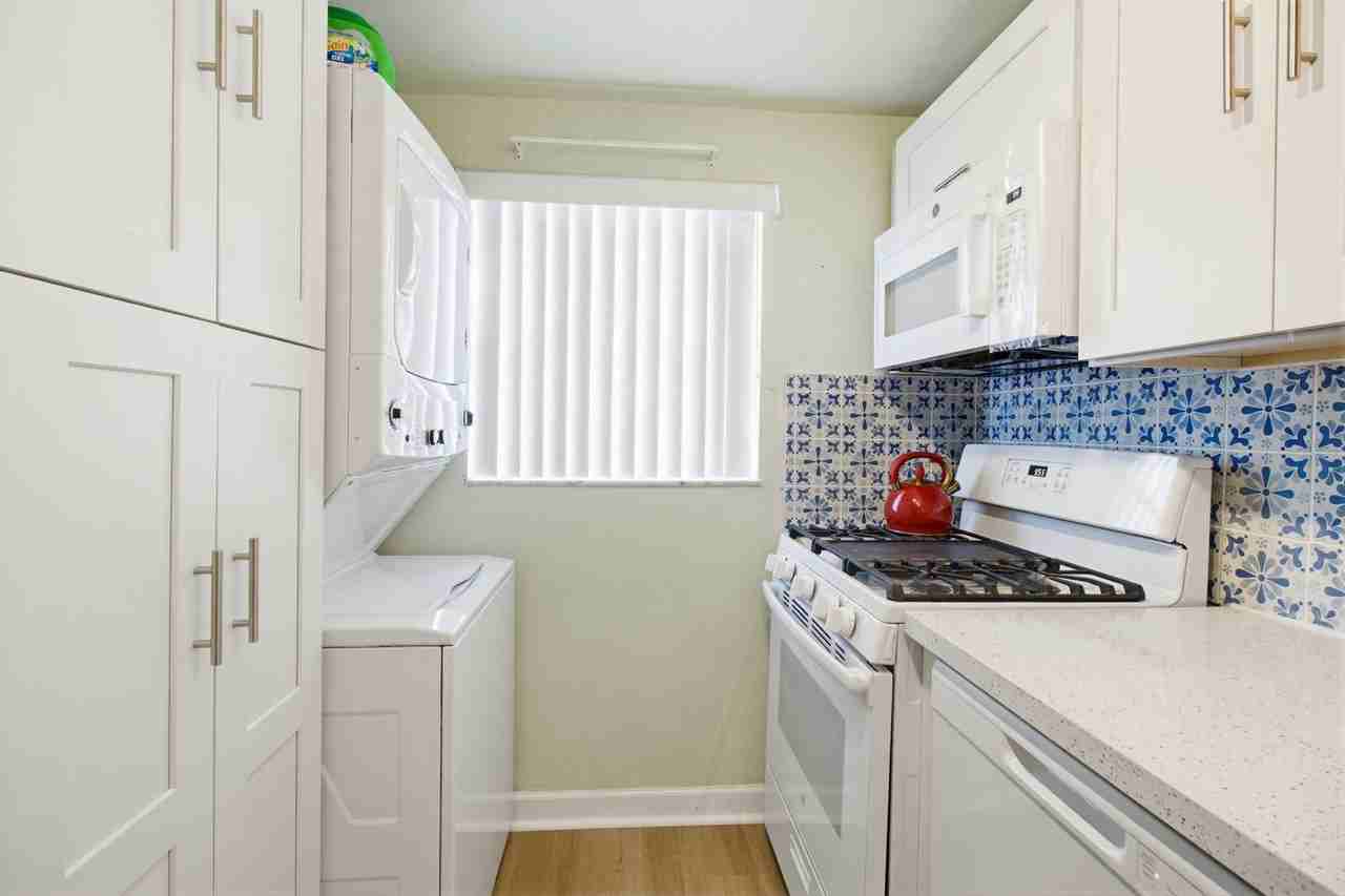 6512 Sw 112th Pl - Photo 6 of 27