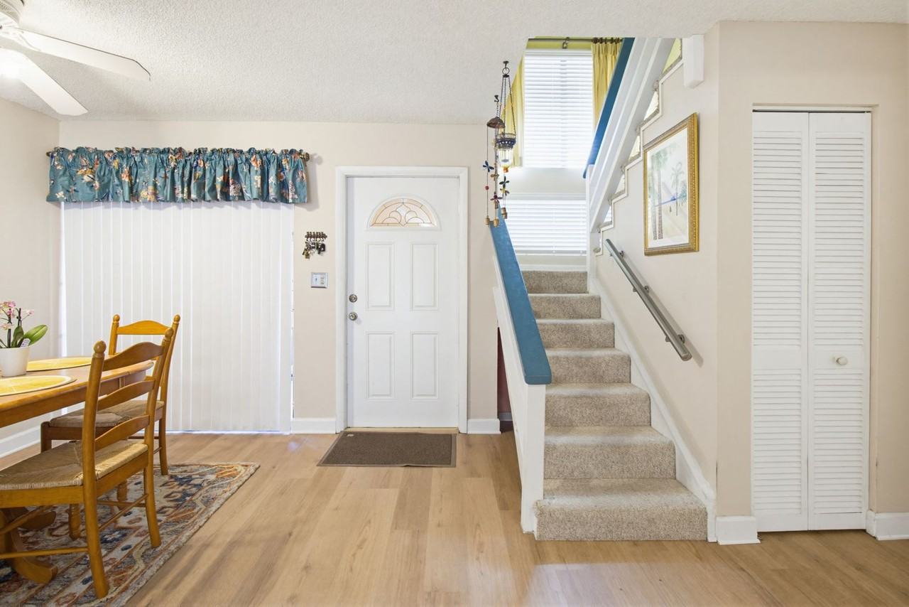 6512 Sw 112th Pl - Photo 7 of 27