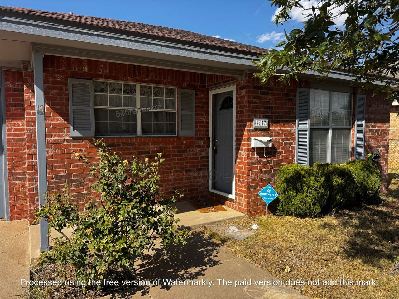 2437 E 30th St - Photo 2 of 21