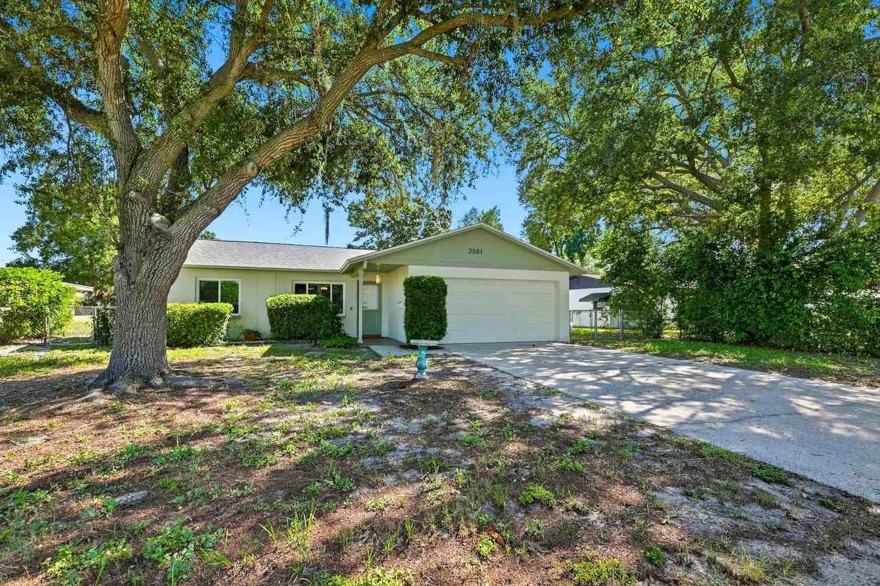 2581 Columbus Way S - Photo 2 of 42