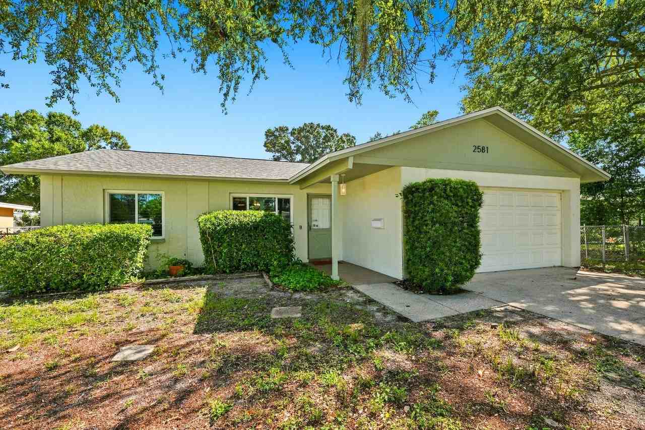 2581 Columbus Way S - Photo 4 of 42