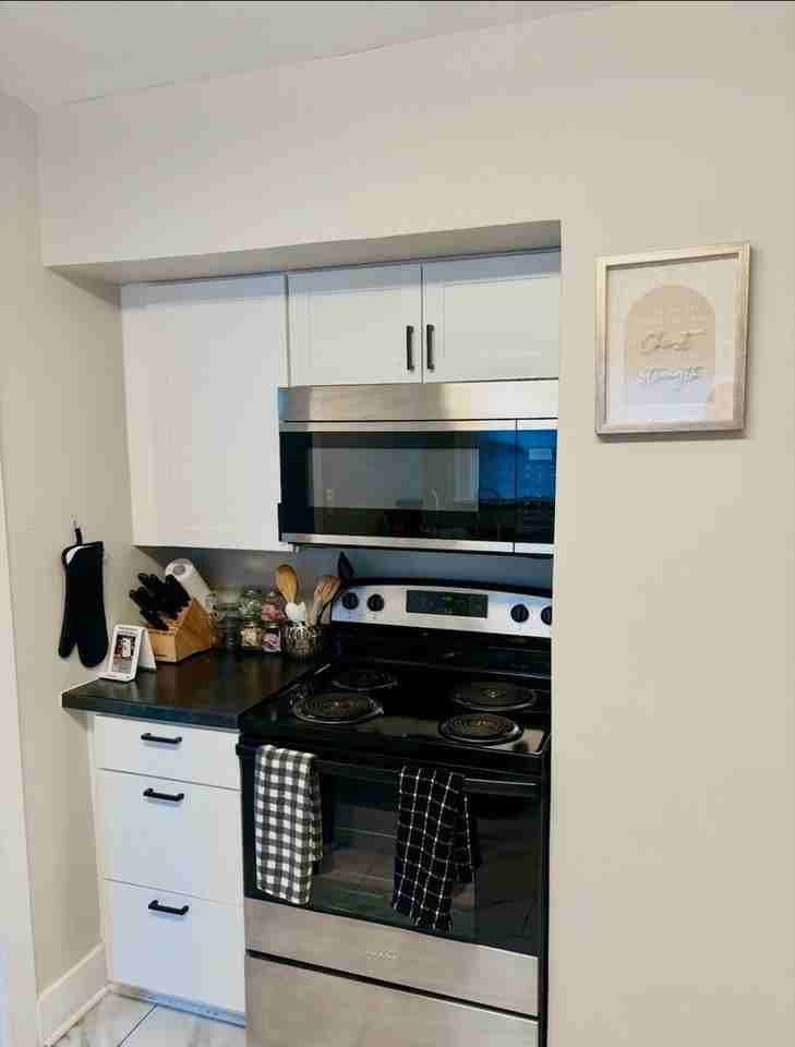 853 N Drexel Ave - Photo 3 of 13