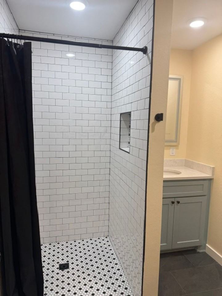 12353 FM 2276 N - Photo 2 of 9