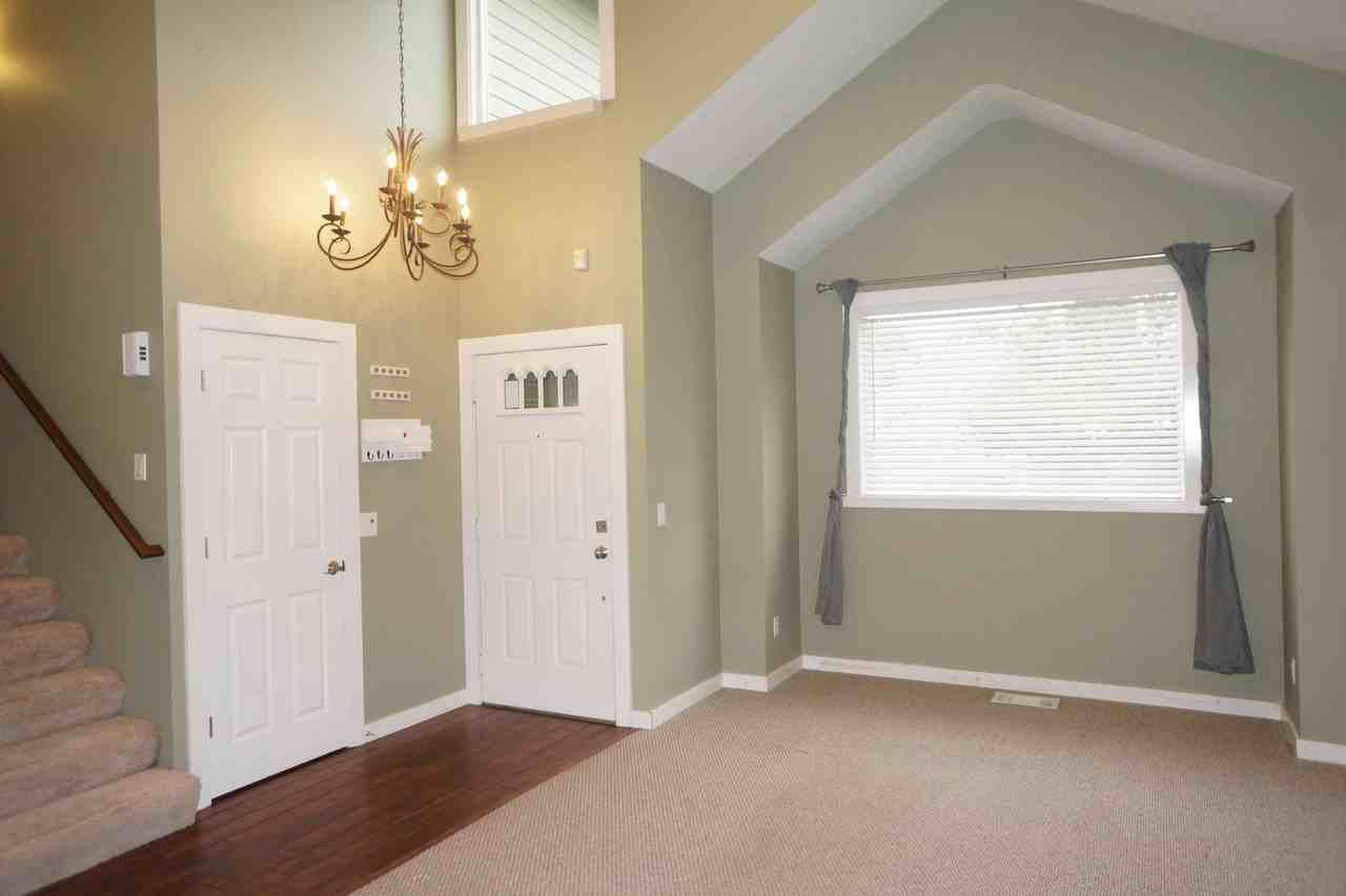10602 Sw Windsor Pl - Photo 2 of 39