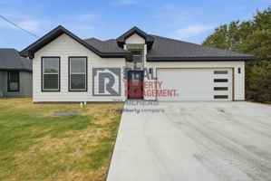 featured image of 5620 Van Horn Dr
