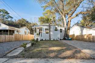 2384 Cambridge Ave - Photo 1 of 1