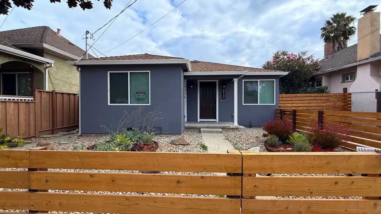 214 N 17th St - Photo 4 of 17