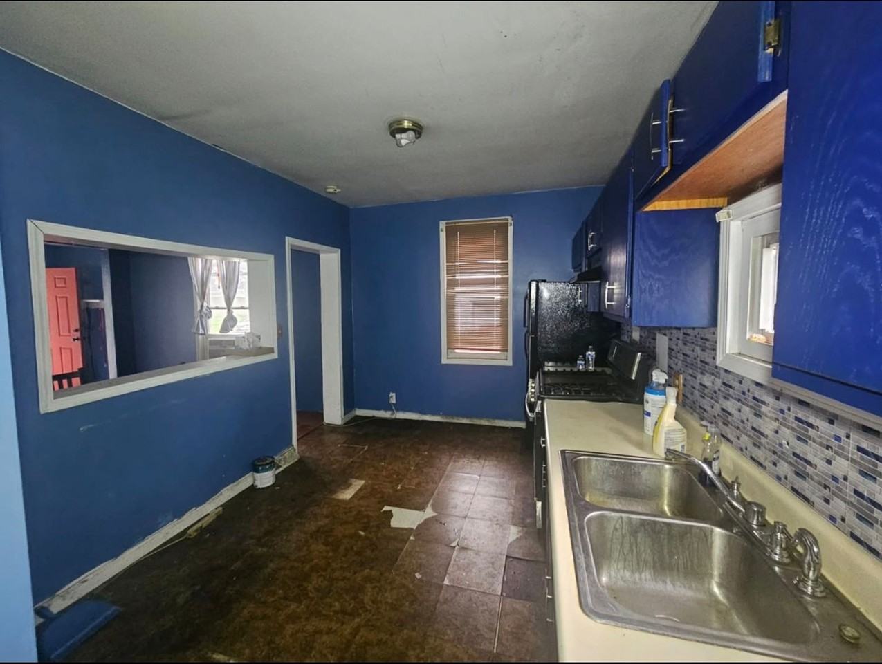 321 Hiett Ave - Photo 7 of 16