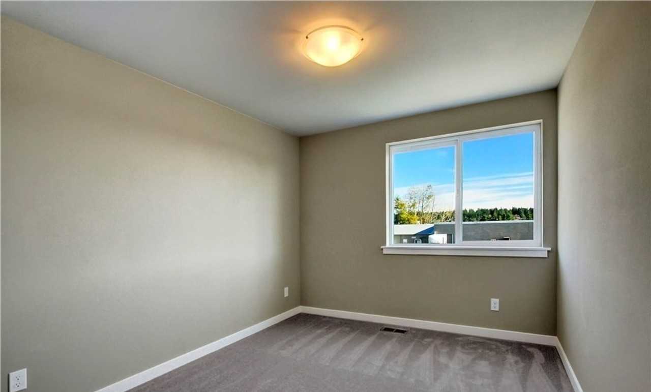 22925 79th Pl W #D - Photo 6 of 11