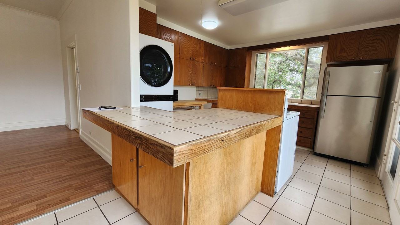 401 Vine Ave - Photo 6 of 19