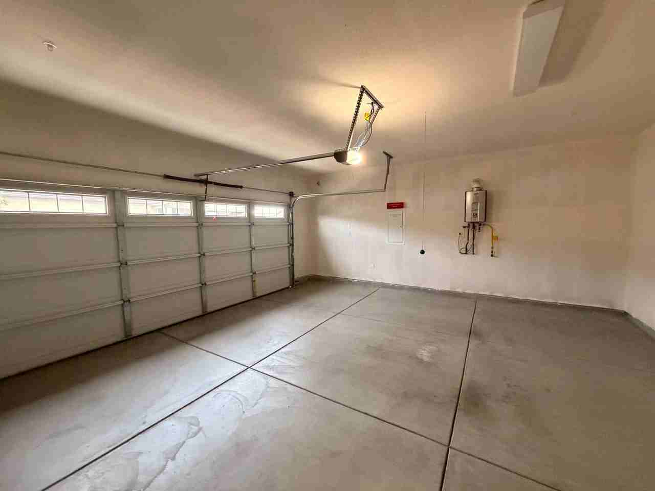 2457 Parkland Way - Photo 3 of 20
