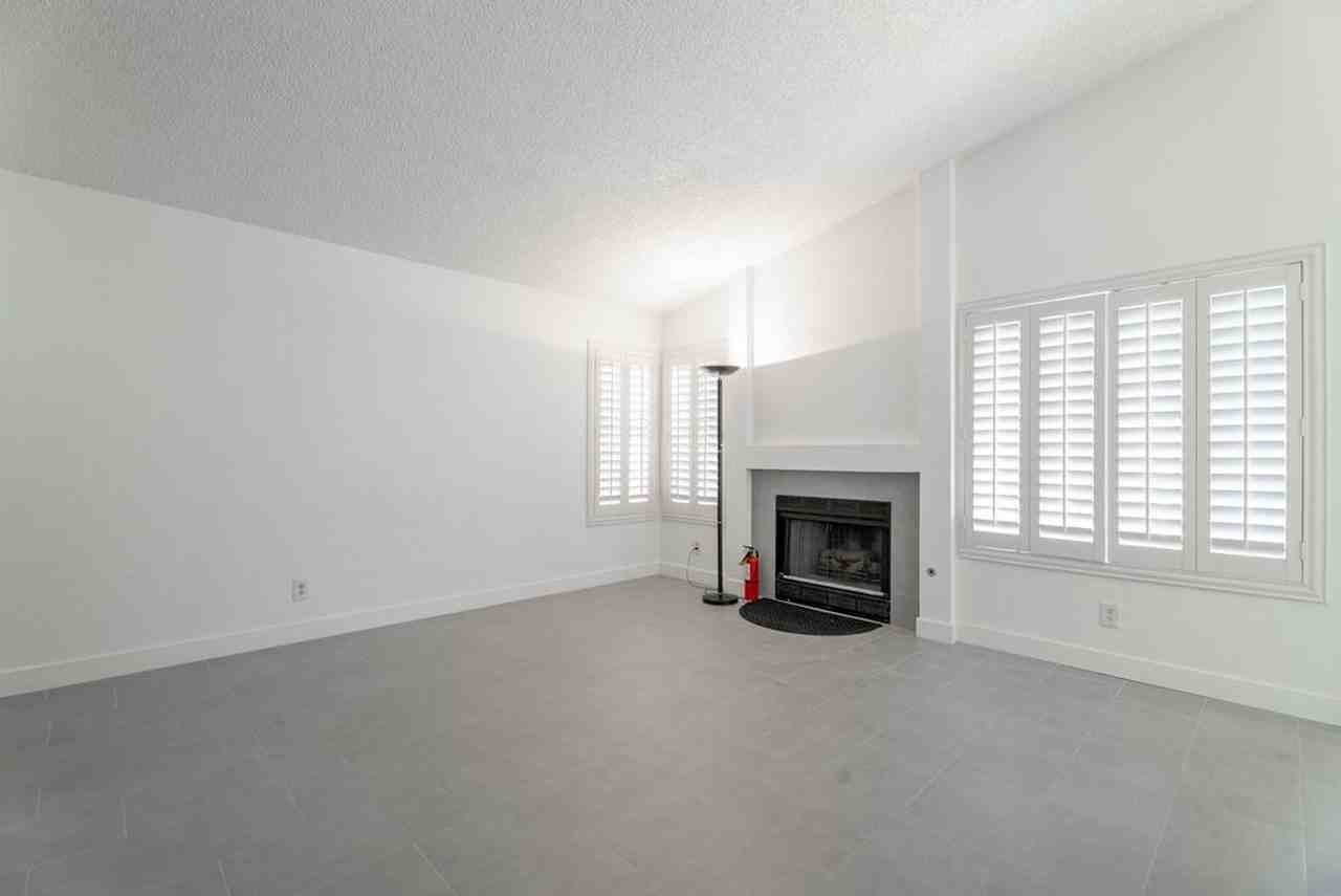 7045 Sawtooth Dr - Photo 4 of 33
