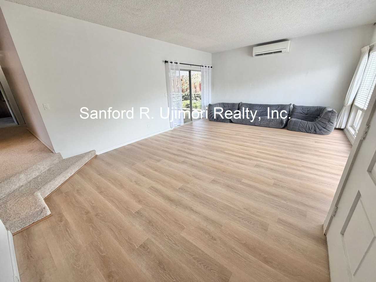4722 Likini St - Photo 6 of 22
