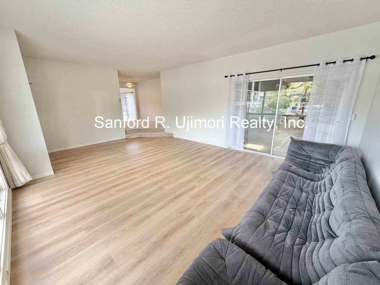 4722 Likini St - Photo 7 of 22