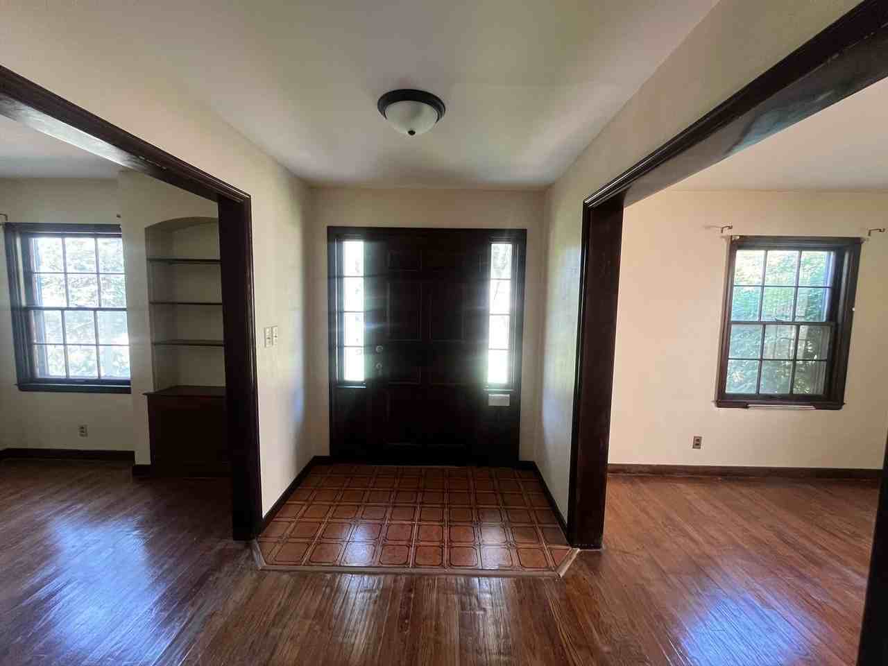 1220 Ravinia Rd - Photo 2 of 19