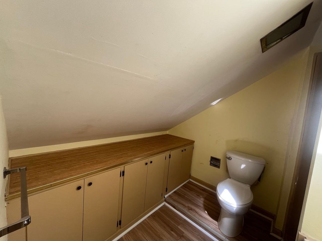 1220 Ravinia Rd - Photo 5 of 19