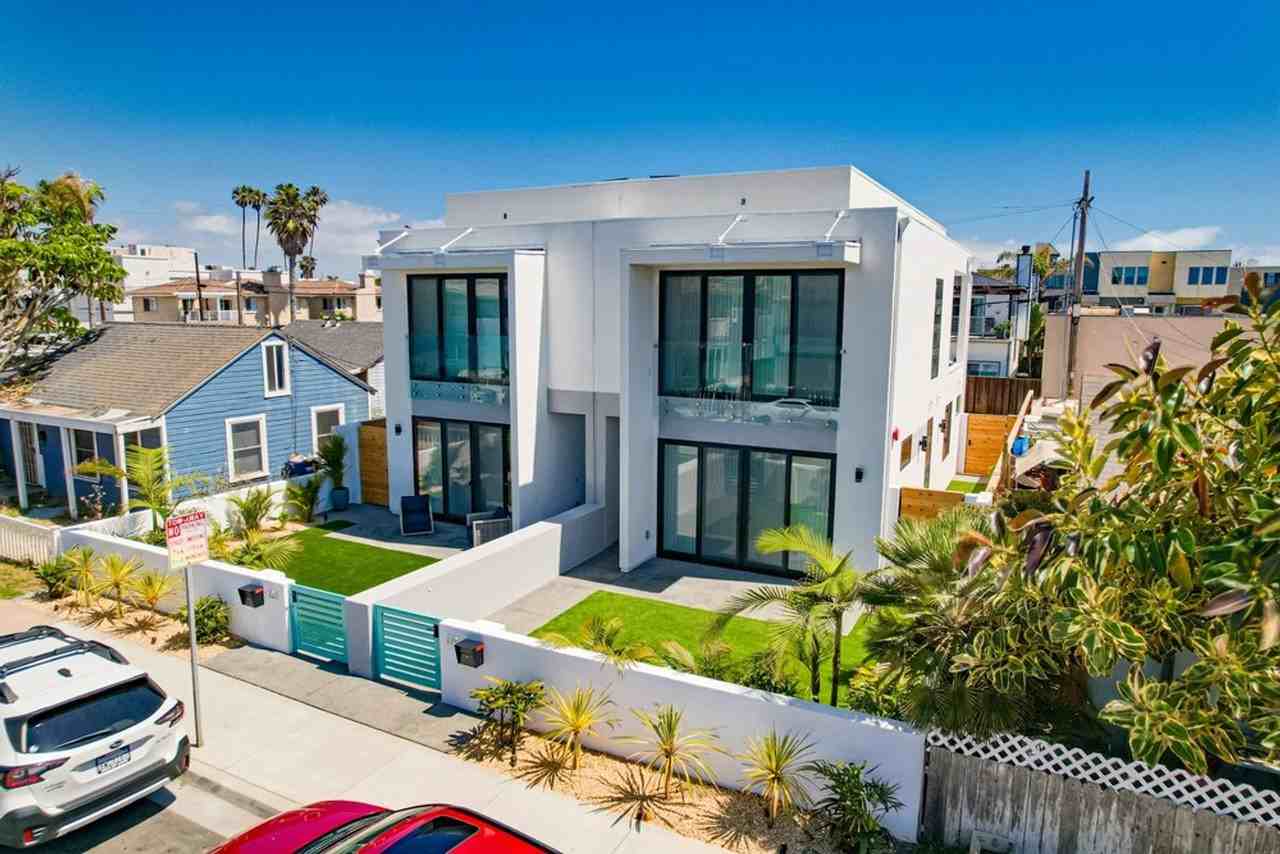 121 Date Ave - Photo 3 of 50