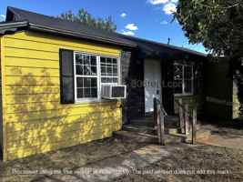 featured image of 850 S 12th St