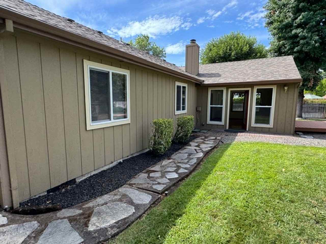 2917 Micah Cir - Photo 4 of 19