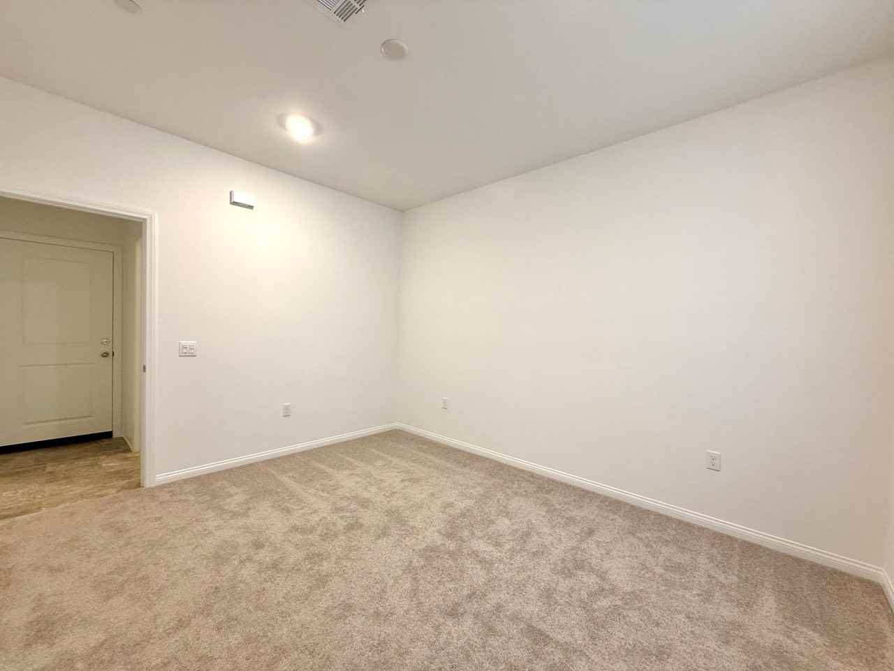 26865 Millerton St - Photo 3 of 15