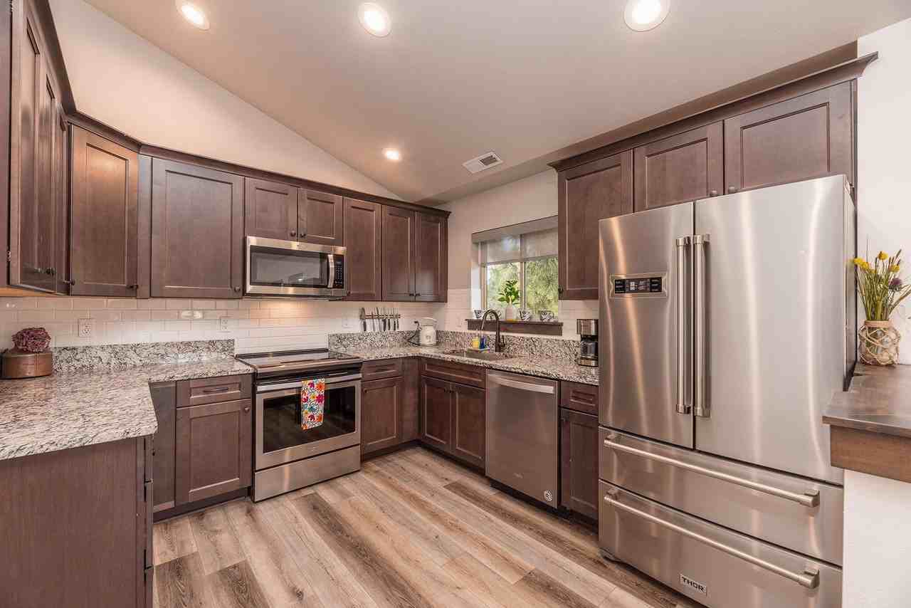 923 E Desperado Trl - Photo 5 of 31