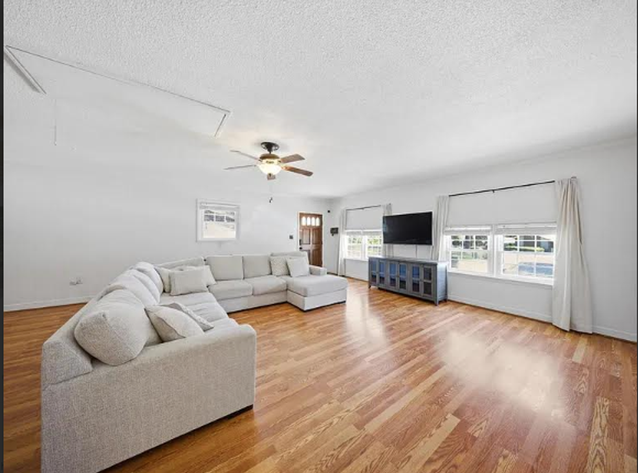 311 Lockner Rd - Photo 3 of 26