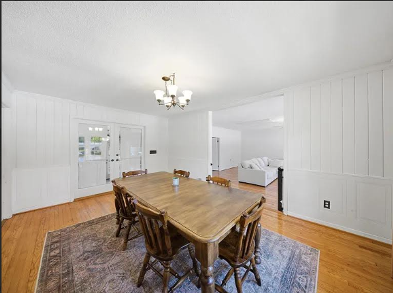 311 Lockner Rd - Photo 4 of 26