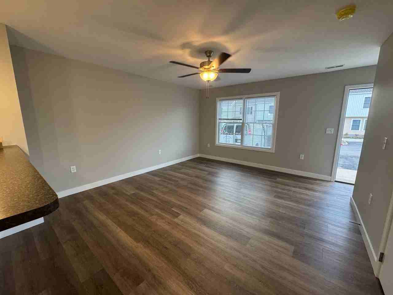 1601 Woodrow Cir - Photo 3 of 13