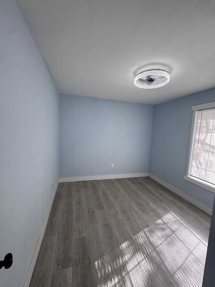 3605 Avenue F - Photo 2 of 11