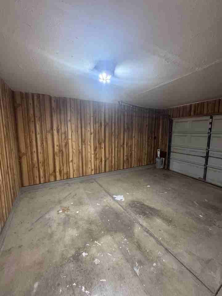 3605 Avenue F - Photo 3 of 11
