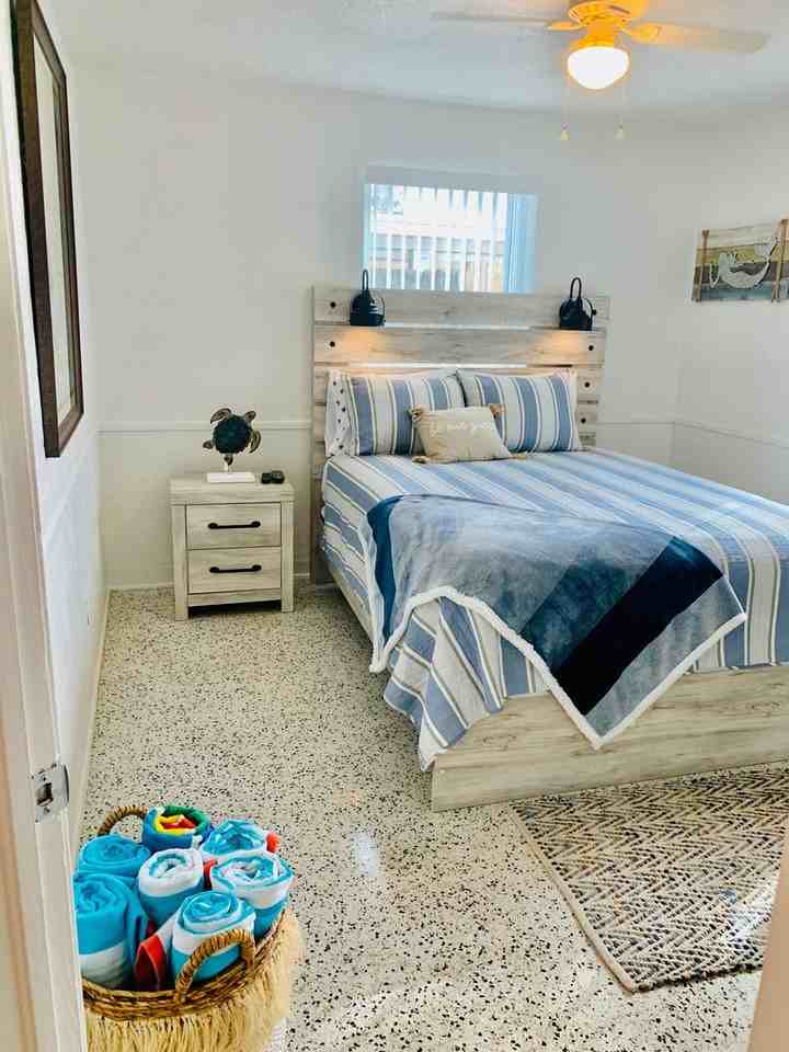123 Laurie Dr - Photo 6 of 9