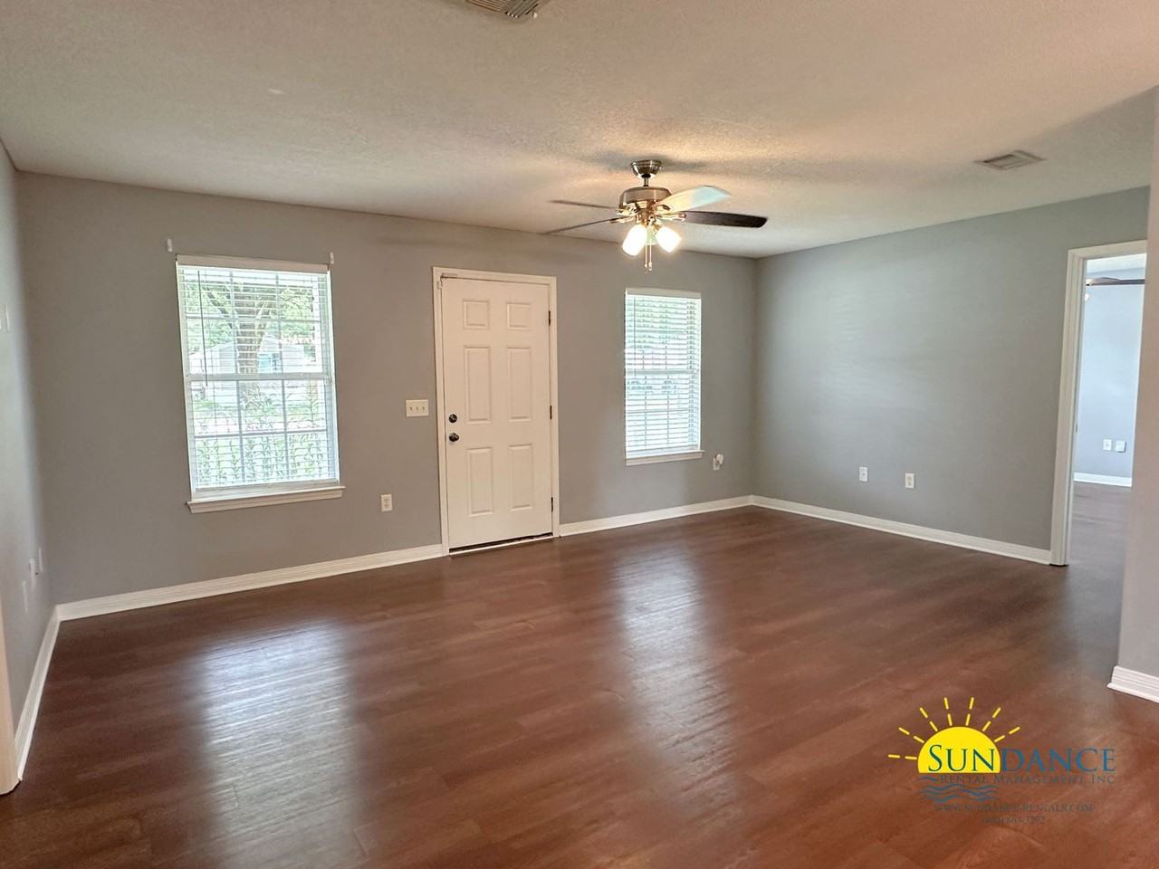 4480 Gainer Ave - Photo 7 of 16