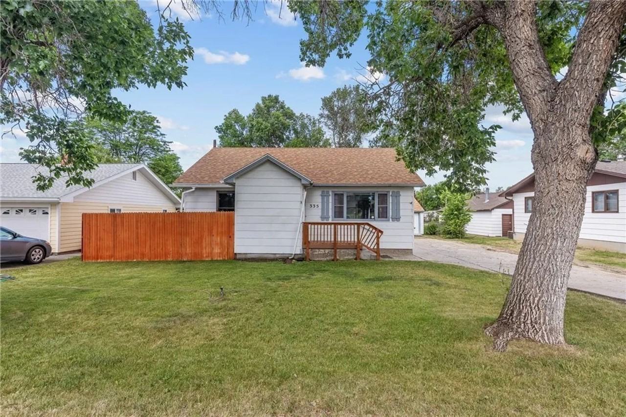 335 Wicks Ln - Photo 7 of 12