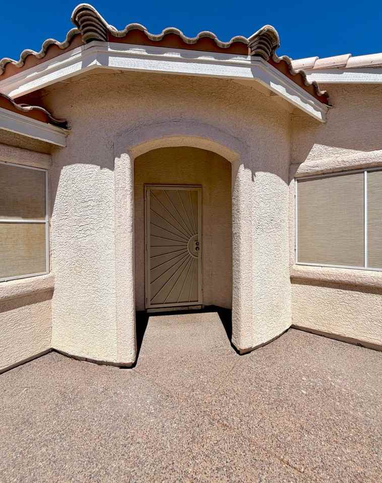 2278 Chestnut Ranch Ave - Photo 4 of 42