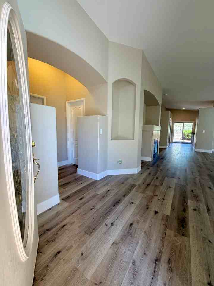 2278 Chestnut Ranch Ave - Photo 5 of 42
