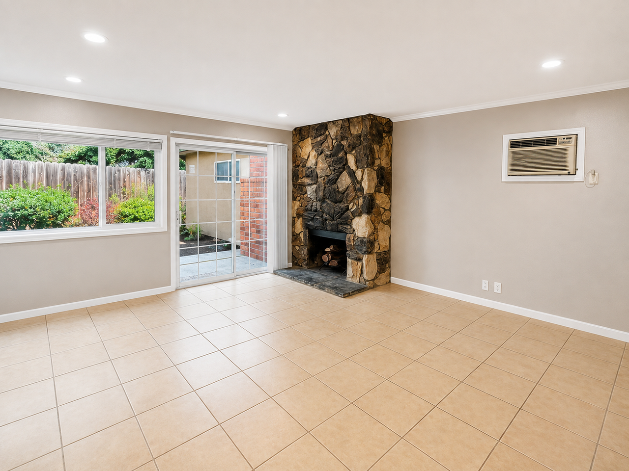 2223 Buena Vista Ave #A - Photo 2 of 20