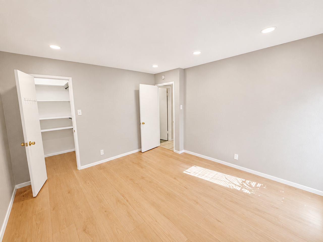 2223 Buena Vista Ave #A - Photo 4 of 20