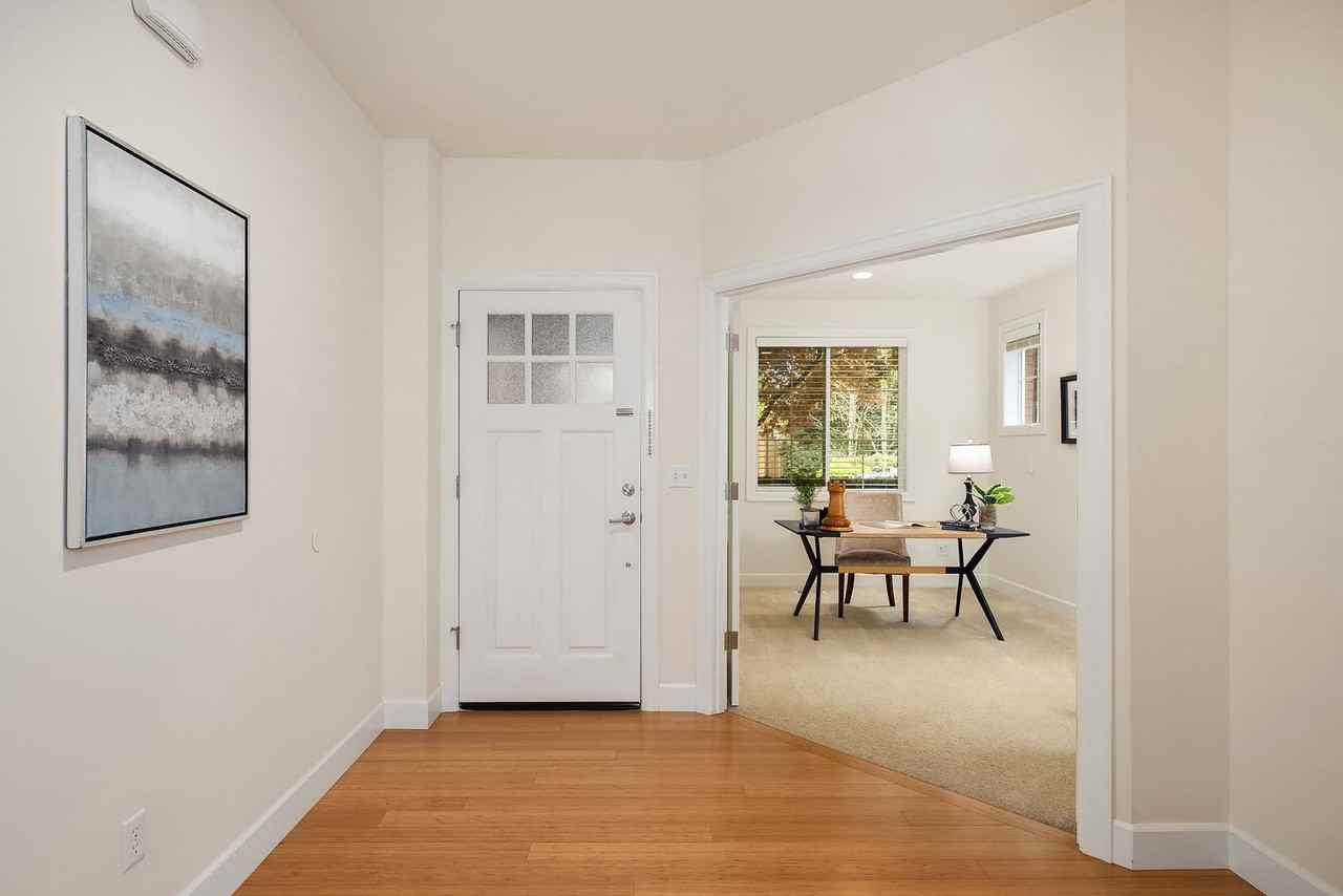 12316 Ne 86th Way - Photo 3 of 31