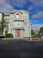 featured image of 3201 Jetty Dr
