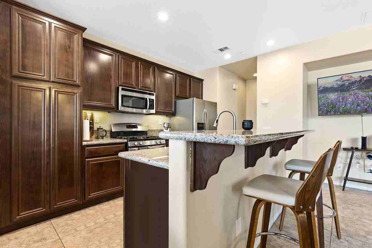31186 Lavender Ct - Photo 2 of 35