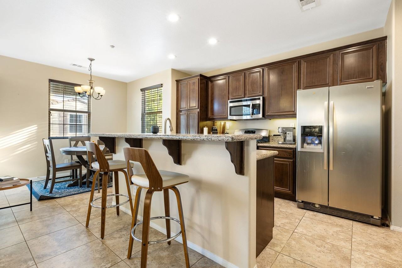 31186 Lavender Ct - Photo 3 of 35
