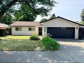 906 Oak Ridge Dr - Photo 1 of 1