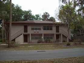 825 Se 9th St - Photo 1 of 1